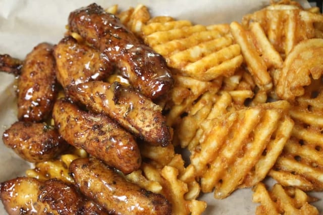 Boneless Wings.